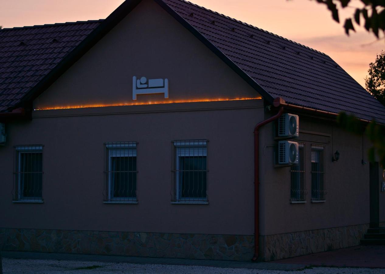 R.Gold Apartman Мако Екстер'єр фото